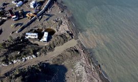 ارتفاع حصيلة ضحايا عاصفة جزيرة إسكيا الإيطالية